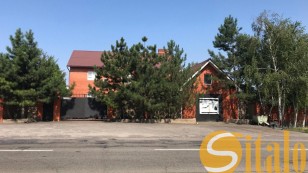 Продаж будинку по вул. Автострадна, Комунарський