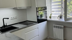 Продаж 2х кімн. квартири вул. Трегубенка неподалік КЗ ім. Глінки.