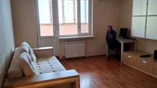 Продаж 2кімнатної квартири на вул.Бориса Гмирі 12, метро Позняки