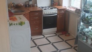 Продам 3х кімнатну, з гарною площею.