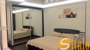 Продаж однокімнатної квартири  студії на площі Профспілок.