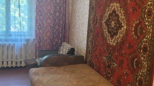 Продаж 2х кімн. кв. вул. Незалежної України площа Поляка.