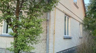 Продаж 4 кім.будинка  в м. КамянкаБузька Львівської обл.
