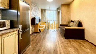 Продам 1к квартиру по вул. Драгоманова, 2а.