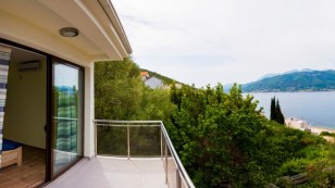 Продаж вілл і будинків в Чорногорії в Крашичі kr39.4bd_s3120