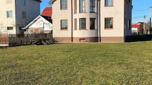 Будинок з ремонтомрайон Крихівцівм.іваноФранківськ