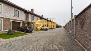 Ділянка в КМ Лагуна з прямим виходом на озеро Святище, Закрита територія під охороною, Осокорки, метро Славутич 6 км