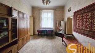 Продаж 3кімнатної квартири в центрі Львова пл. Данила Галицького