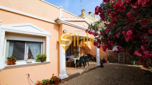 Бунгало в закритому житловому комплексі, Кальпе.