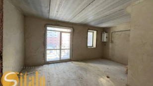 Продаж 2 кім квартири в зданій новобудовіПостанови