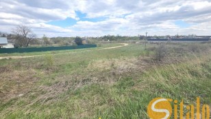 Продаж земельної ділянки в першій лінії Кільцевої дороги