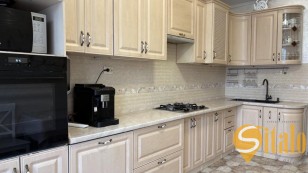 Продаж  3 Квартира  Євроремонт  Винники