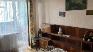 ПродажКвартиравул. ГлазуноваЗаводський, Запоріжжя