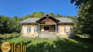 Будинок з землею 9,32сотих в центрі Косова