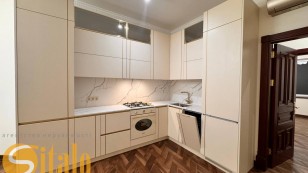 Продається ексклюзивний будинок в Центрі