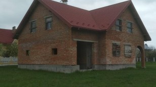 Продається незавершене будівництво  в м. Радехів пр вулиці  Обїздна 21