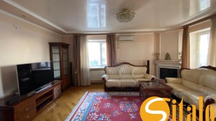 Продаж видової 2рівневої 3к квартири 142 м²  Берестейський проспект Перемоги, 107