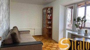 Продаж квартира по вул. Дніпровське шосе