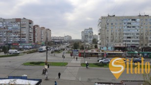 Трикімнатна уцентрі Південного мкрн.