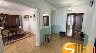 Метро Житомирська Святошин 3х кімнатна  Цегляний будинок  поряд пкт Берестейський єВідновлення