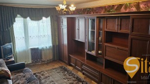 Затишна квартира у житловому стані