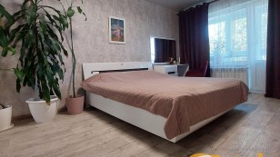 Продаж 2х комнт. квартири на вул. Шкільна.