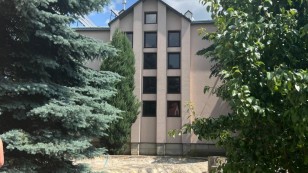 Продаж будинку біля Львова з ремонтом у с.Вислобоках