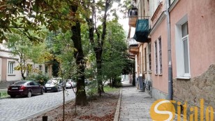 Продаж 1 кімнатна квартира по вул. Марка Вовчка, Львів