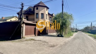Ділянка 6.1 сотка, 57 садова, Осокорки, метро Славутич 2 км