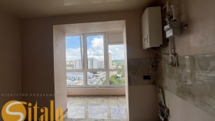 Продаж 1 кім квартири з ремонтом в центрі