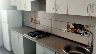 3 кім квартира з ремонтомПасічна