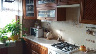 Двокімнатна з меблями на Южном.